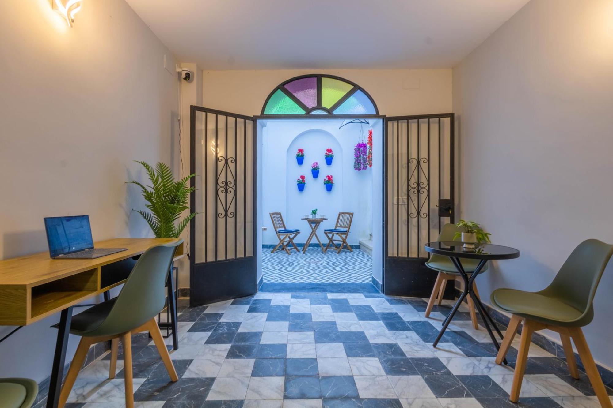 Al-Quivir Suites Kordoba Bagian luar foto
