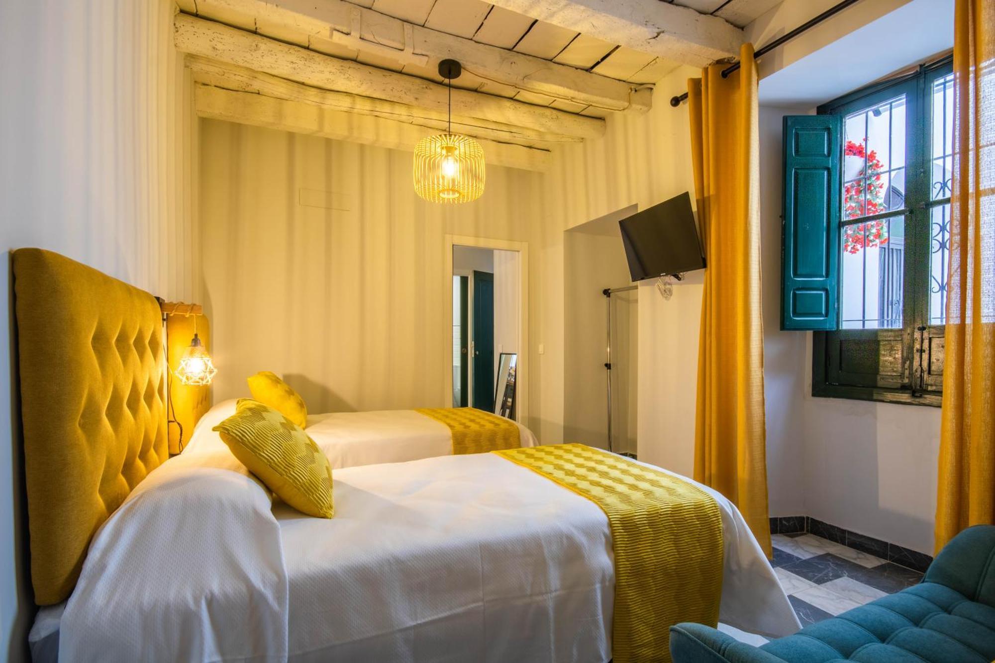 Al-Quivir Suites Kordoba Bagian luar foto